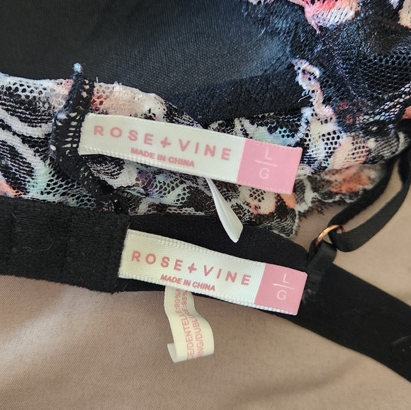 Large Bralettes - Picture 3 of 3